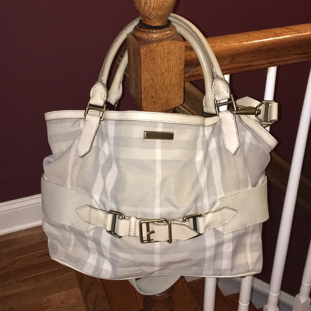 Auth Burberry Prorsum satchel in great condition!